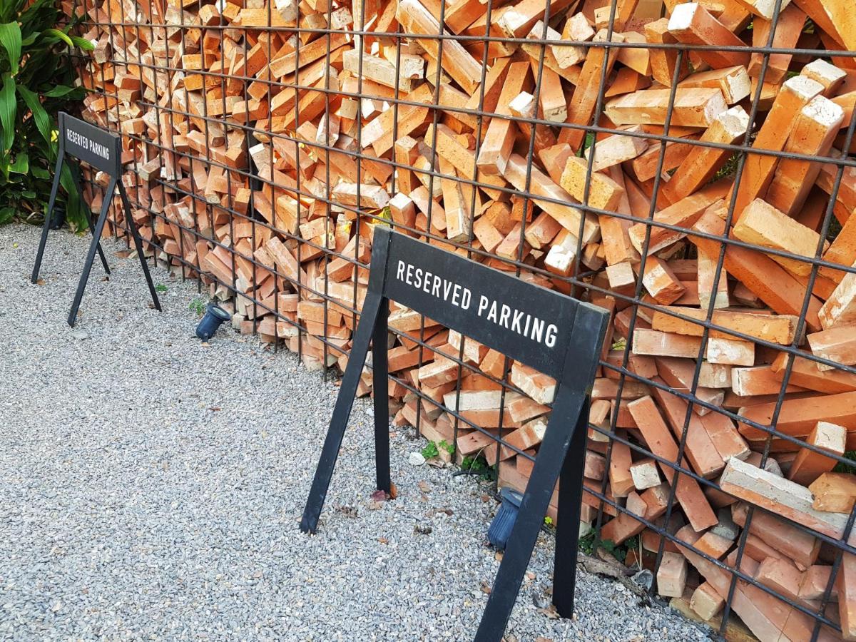 Wonderwall Hotel Chiang Mai Zewnętrze zdjęcie